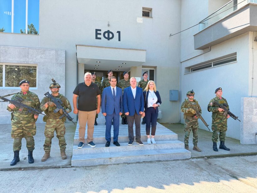 Μ. Κατρίνης: Δεν διαπραγματευόμαστε ποτέ και πουθενά την κυριαρχία και τα κυριαρχικά μας δικαιώματα. 4 Μ. Κατρίνης: Δεν διαπραγματευόμαστε ποτέ και πουθενά την κυριαρχία και τα κυριαρχικά μας δικαιώματα.