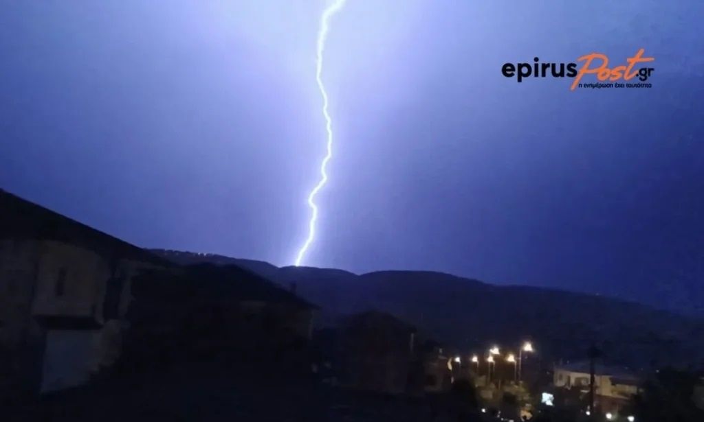 Ιωάννινα: Η νύχτα έγινε μέρα από τις αστραπές BINTEO