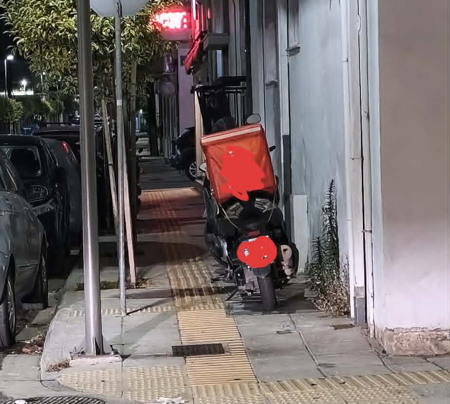 Πάτρα: Πεζοδρόμια...απροσπέλαστα από παρκαρισμένα μηχανάκια - Η νέα κανονικότητα των Αναπλάσεων - Ο Διοικητής της Τροχαίας στο Patrapress ΦΩΤΟ 2 Πάτρα: Πεζοδρόμια...απροσπέλαστα από παρκαρισμένα μηχανάκια - Η νέα κανονικότητα των Αναπλάσεων - Ο Διοικητής της Τροχαίας στο Patrapress ΦΩΤΟ