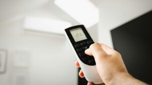 Πάτρα: Ο καύσωνας έφερε ζήτηση στα κλιματιστικά – Οι πωλήσεις και η ακρίβεια - Επιχειρηματίες στο Patrapress 8 Πάτρα: Ο καύσωνας έφερε ζήτηση στα κλιματιστικά – Οι πωλήσεις και η ακρίβεια - Επιχειρηματίες στο Patrapress