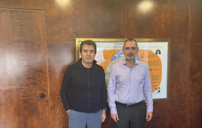 Πάτρα: Σκληρό «ροκ» από Κατσανιώτη με αιχμές κατά Χρυσοχοΐδη για «επιλεκτική» πολιτική στους Ρομά του Ριγανοκάμπου