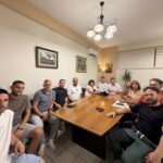 Δυτική Αχαΐα: Με τους εμπόρους της πλατείας Δημοκρατίας ο δήμαρχος, για λειτουργία καταστημάτων και αστυνόμευση