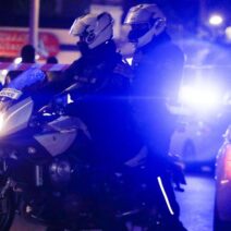 Πύργος: Άγνωστοι επιτέθηκαν σε νεαρό - Του έσπασαν τα δόντια