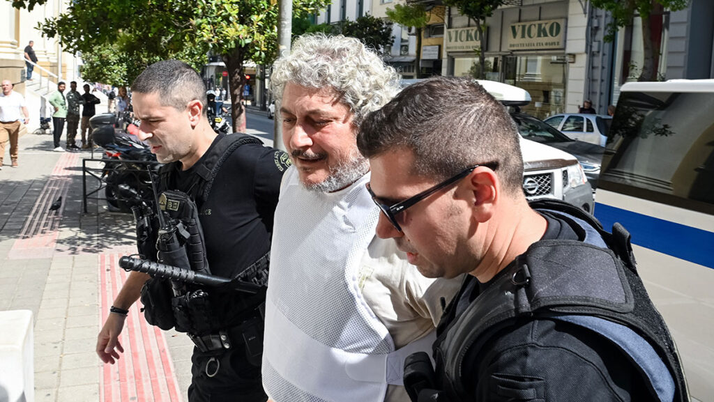 Ο Τζέιμς Ντάλαμμάγκας