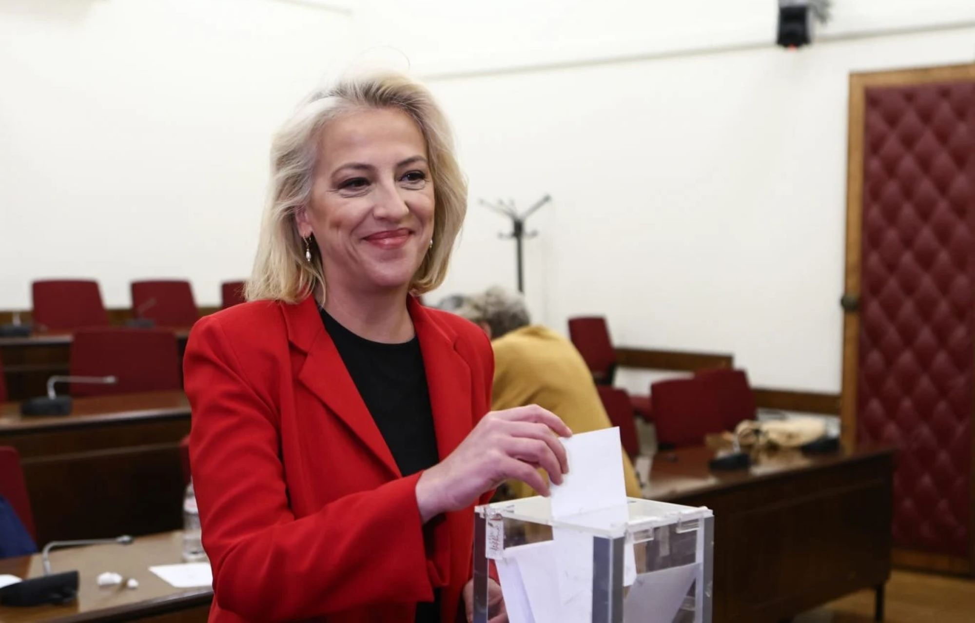 ΣΥΡΙΖΑ: Πρόεδρος η Ρένα Δούρου - Οι πρώτες δηλώσεις 1 Συρία: Προεδρικές εκλογές