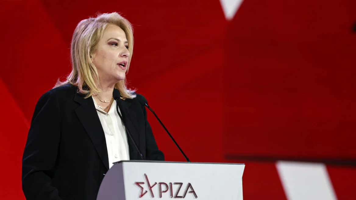 Η Ρένα Δούρου μιλάει για την υγεία της