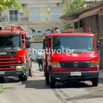 Καλαμαριά: Φωτιά σε διαμέρισμα - Σοβαρά τραυματισμένα ηλικιωμένη ΒΙΝΤΕΟ