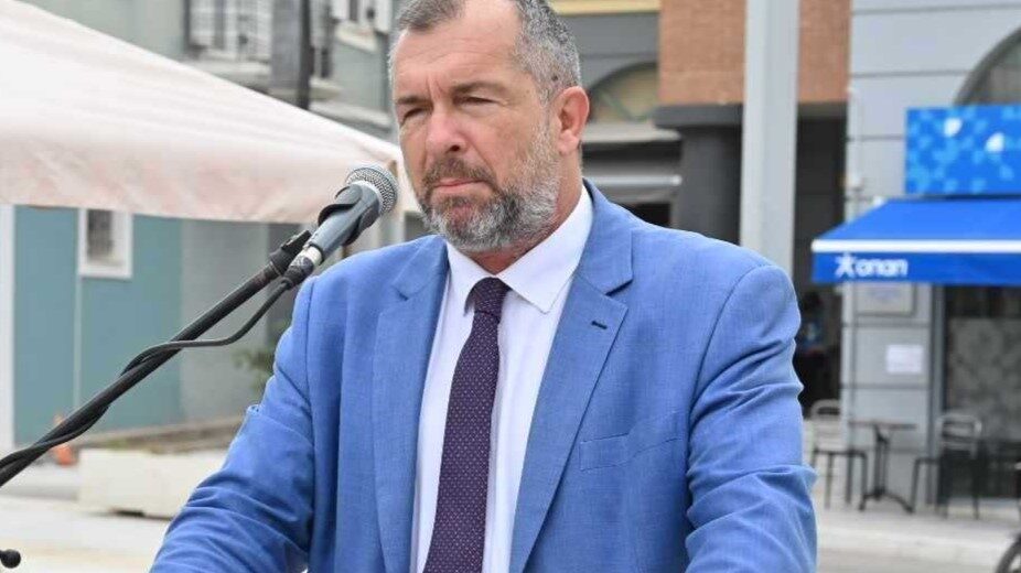 Ο Γιώργος Μπέσκος