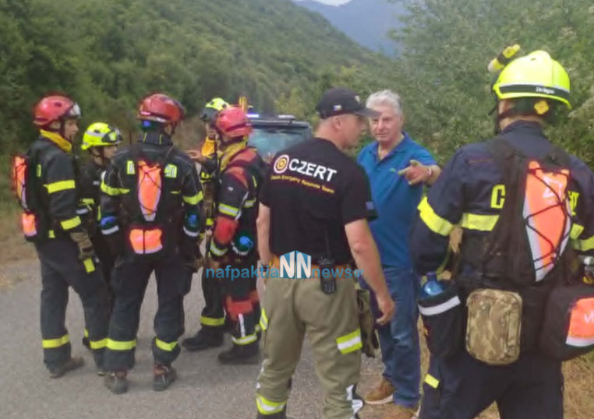 Φωτιά στο Ανθόφυτο Αιτωλοακαρνανίας - Σηκώθηκαν αεροσκάφη και ελικόπτερα ΦΩΤΟ + ΒΙΝΤΕΟ