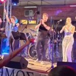 Αιγιάλεια: Επική γκάφα του δήμου που είχε ανακοινώσει συναυλία του Δήμου Αναστασιάδη και εμφανίστηκε άλλος ΦΩΤΟ