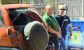 Αγρίνιο: Στις φυλακές ο εμπρηστής σε τέσσερις πυρκαγιές ΦΩΤΟ 29 Αγρίνιο: Στις φυλακές ο εμπρηστής σε τέσσερις πυρκαγιές ΦΩΤΟ