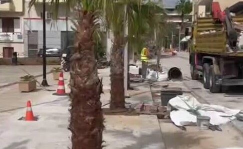 Αίγιο: Κομπρεσέρ και σκόνη στην Ανάπλαση της οδού Μητροπόλεως, σε ώρα κοινής ησυχίας κι εν μέσω θέρους ΦΩΤΟ 13 Αίγιο στο έργο της Μητροπόλεως