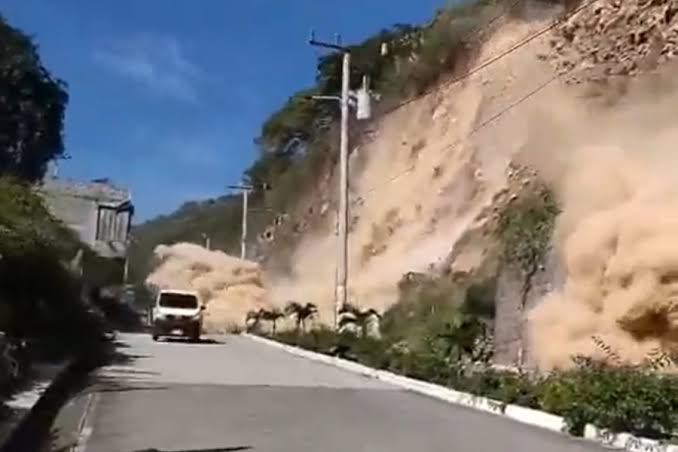 Μεξικό: Σεισμός 7,4 Ρίχτερ ΒΙΝΤΕΟ 2 Μεξικό: Σεισμός 7,4 Ρίχτερ ΒΙΝΤΕΟ