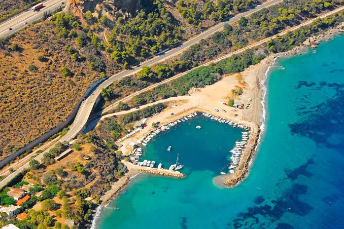 Αχαΐα: Παράνομα τα αλιευτικά καταφύγια σε Ακράτα και Διακοπτό – Η αυθαιρεσία που διαιωνίζεται στην Αχαγιά - Οι αρμόδιοι στο Patraspress 29 Αχαΐα: Παράνομα τα αλιευτικά καταφύγια σε Ακράτα και Διακοπτό – Η αυθαιρεσία που διαιωνίζεται στην Αχαγιά - Οι αρμόδιοι στο Patraspress