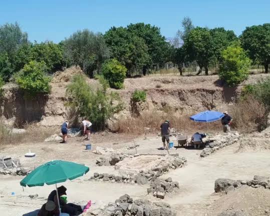 Αιγιάλεια: Ξεκίνησαν εργασίες στον χώρο της Αρχαίας Ελίκης ΦΩΤΟ