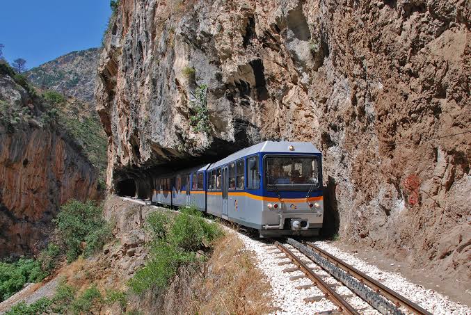 Αχαΐα: Κινητοποίηση της ομογένειας για τον κλειστό Οδοντωτό, με νέα διαδήλωση διαμαρτυρίας κατοίκων από Διακοπτό και Καλάβρυτα 5 Αχαΐα: Κινητοποίηση της ομογένειας για τον κλειστό Οδοντωτό, με νέα διαδήλωση διαμαρτυρίας κατοίκων από Διακοπτό και Καλάβρυτα
