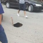 Πάτρα: Επικίνδυνη παγίδα για οδηγούς λόγω βαθιάς τρύπας στο οδόστρωμα ΦΩΤΟ