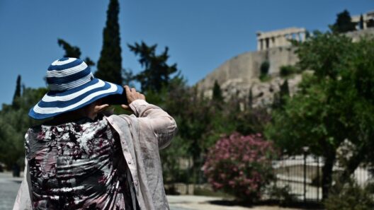 Καιρός: Έρχεται νέο κύμα ζέστης - Πώς θα κυλήσουν οι επόμενες μέρες του Ιουλίου 12 Θερμοκρασίες στηΝ ΑθήΝα