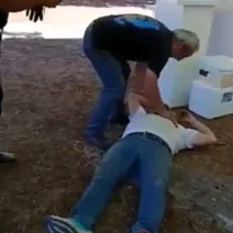Καρδίτσα: Επεισόδιο σε εκκλησία, με ιερέα να βγάζει «νοκ άουτ» τον κοινοτάρχη ΒΙΝΤΕΟ 2 Ιερέας σε εκκλησία στην Καρδίτσα