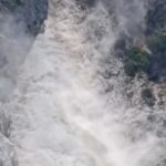 Μεγάλη κατολίσθηση στην παραλία Μύρτος της Κεφαλονιάς ΒΙΝΤΕΟ