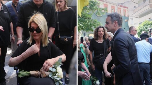 Κηδεία Βάγιας Νέστορα: Σε αμαξίδιο η εγκαυματίας κόρη της ΦΩΤΟ - ΒΙΝΤΕΟ 16 Αυτοκίνητο προσχέδιο