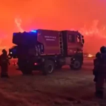 Μαδρίτη: Μεγάλη φωτιά στα βόρεια - Χιλιάδες στρέμματα τυλίχθηκαν στις φλόγες ΒΙΝΤΕΟ 1 Μαδρίτη: Μεγάλη φωτιά στα βόρεια - Χιλιάδες στρέμματα τυλίχθηκαν στις φλόγες ΒΙΝΤΕΟ