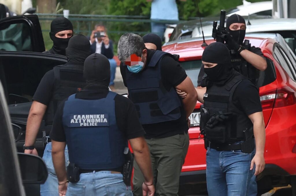 Marfin: Στην Ευελπίδων οι συλληφθέντες της τραγωδίας, προκλητικός ο ένας ΦΩΤΟ