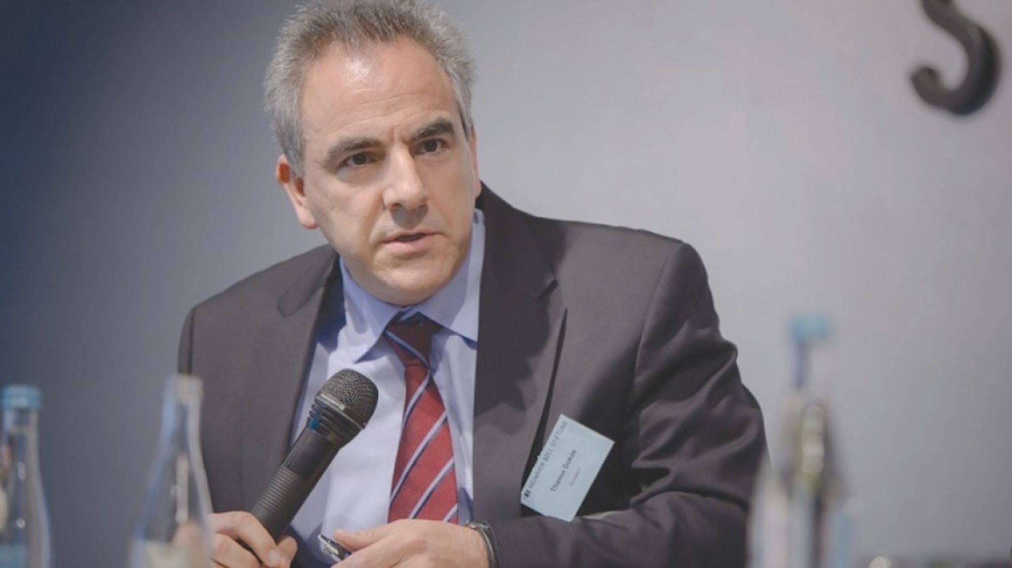 Θάνος Ντόκος: Θύμα Ρώσων φαρσέρ ο σύμβουλος εθνικής ασφαλείας του πρωθυπουργού ΒΙΝΤΕΟ