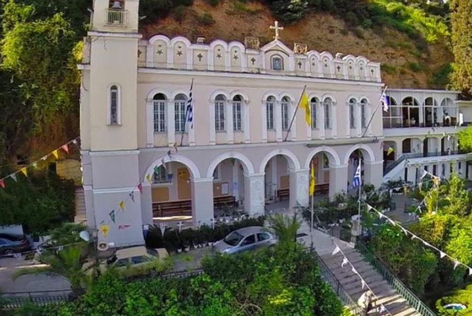 Αίγιο: Το πρόγραμμα των Ιερών Ακολουθιών στην Παναγία Τρυπητή τον Αύγουστο
