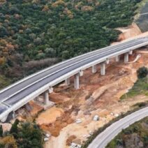 Πάτρα-Λαμία σε 1,5 ώρα: Πότε παραδίδεται ο νέος αυτοκινητόδρομος 1 Πάτρα-Λαμία σε 1,5 ώρα: Πότε παραδίδεται ο νέος αυτοκινητόδρομος