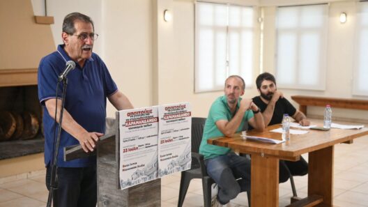 Πελετίδης για Καραμανδάνειο: «Να υπερασπιστούμε τα παιδιά μας» – Κάλεσμα για την κινητοποίηση της Πέμπτης 12 Πελετίδης για Καραμανδάνειο: «Να υπερασπιστούμε τα παιδιά μας» – Κάλεσμα για την κινητοποίηση της Πέμπτης