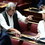 Ο Πολάκης ζητά να «αποσυρθεί οικειοθελώς» η Δούρου από την κούρσα για την ηγεσία του ΣΥΡΙΖΑ
