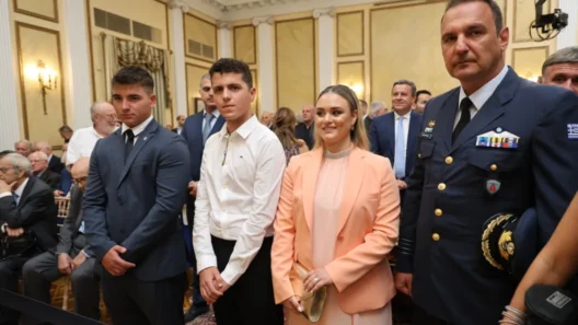 Πάτρα: Περήφανη η πόλη για τον αριστούχο των Πανελλαδικών Ανδρέα Οικονομόπουλο που εκκλήθη στο Προεδρικό Μέγαρο ΦΩΤΟ 12 Πάτρα: Περήφανη η πόλη για τον αριστούχο των Πανελλαδικών Ανδρέα Οικονομόπουλο που εκκλήθη στο Προεδρικό Μέγαρο ΦΩΤΟ
