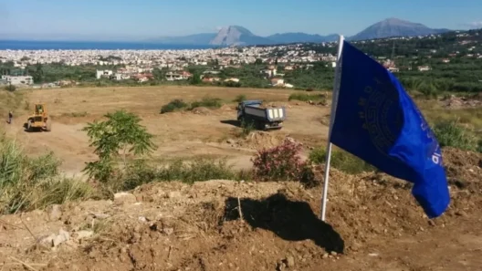 Ριγανόκαμπος: Ιστορική συμφωνία Δήμου με ΕΤΑΔ για τον παλαιό σκουπιδότοπο, που θα γίνει Πάρκο