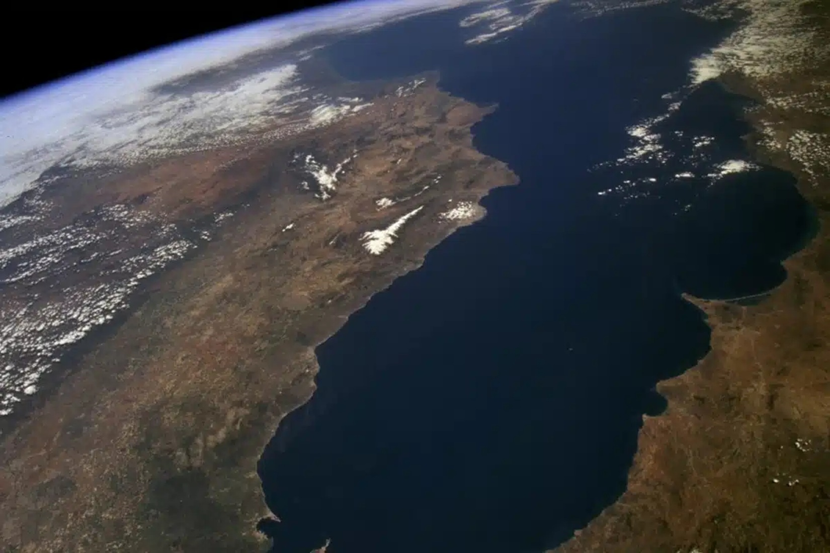 Η αόρατη κίνηση: Ισπανία και Πορτογαλία περιστρέφονται δεξιόστροφα – Αλλάζουν όλα στους σεισμούς 4 Χάρτης της Ισπανίας και Πορτογαλίας