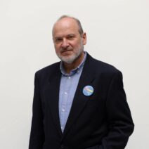 «Είναι χρήσιμη για μία πόλη του μεγέθους της Πάτρας μια τέτοια μονοδιάστατη αντιμετώπιση του θαλάσσιου μετώπου;» 1 «Είναι χρήσιμη για μία πόλη του μεγέθους της Πάτρας μια τέτοια μονοδιάστατη αντιμετώπιση του θαλάσσιου μετώπου;»