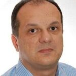 "Κενές θέσεις διευθυντών και πλεονάζοντες διευθυντές"