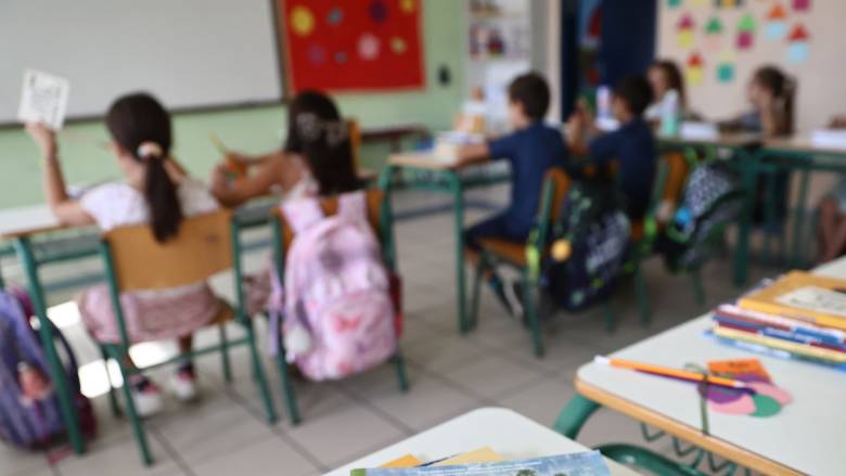 Γερμανία: Δασκάλα δηλώνει άρρωστη επί 17 χρόνια και διεκδικεί πλήρη μισθό
