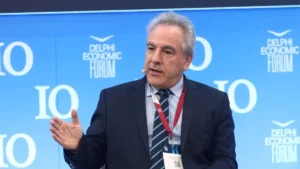 Ο Θάνος Ντόκος μιλάει στο Delphi Economic Forum.