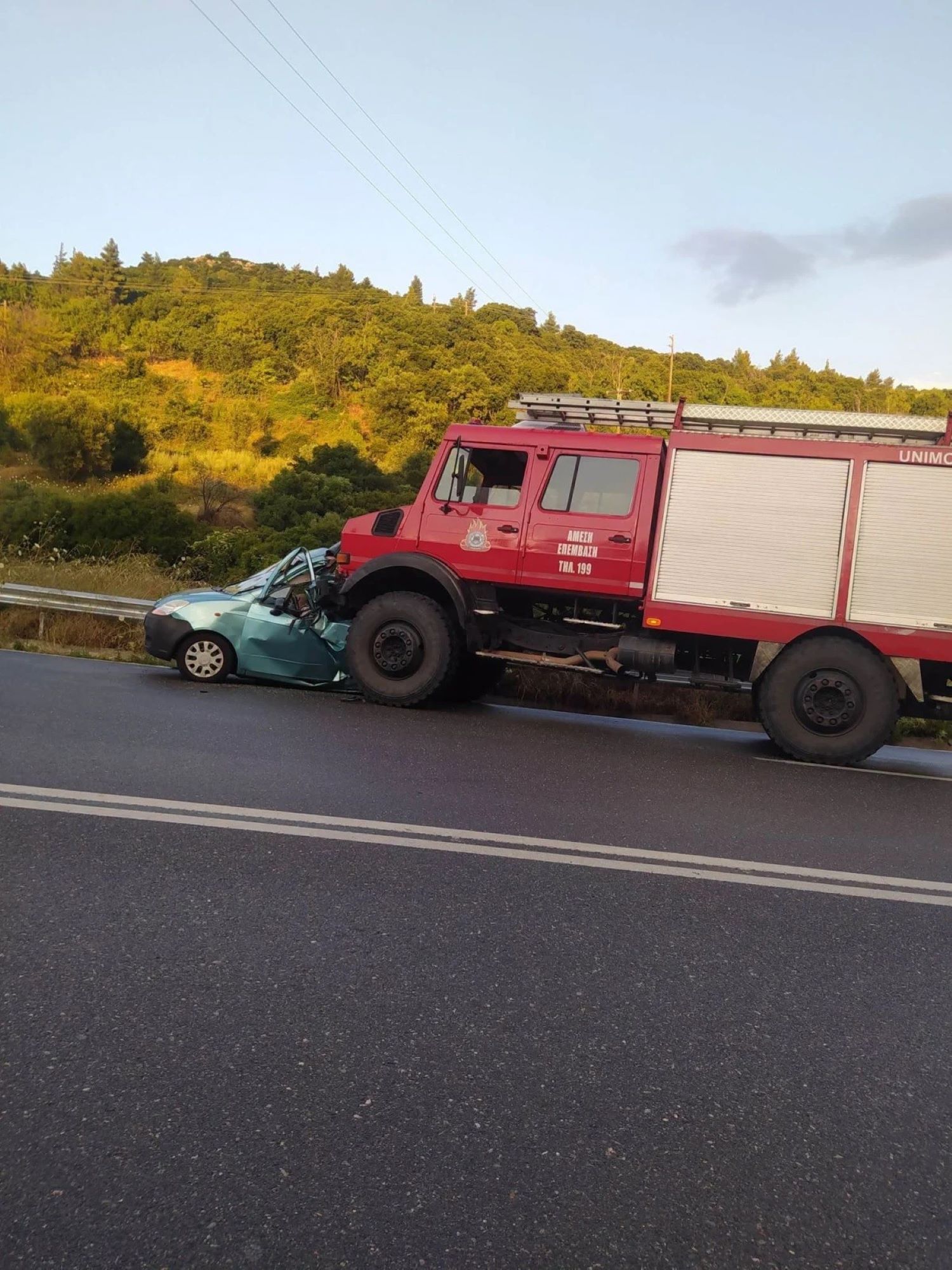 Σπάρτη: Μετωπική σύγκρουση ΙΧ με πυροσβεστικό - Δύο νεκροί
