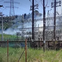 Ζαβλάνι: Φωτιά κοντά στον υποσταθμό της ΔΕΗ 1 Ζαβλάνι: Φωτιά κοντά στον υποσταθμό της ΔΕΗ