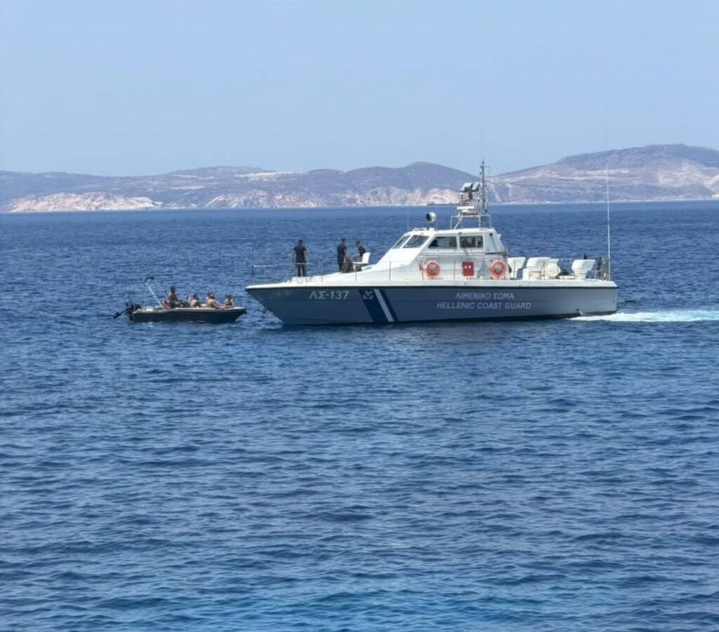 ΠΕΠΙΕΘ - Γ. Βάλλης: «Πολλά συγχαρητήρια στο Λιμεναρχείο Μήλου – Οι εντατικοί έλεγχοι ασφαλείας σώζουν ζωές» ΦΩΤΟ