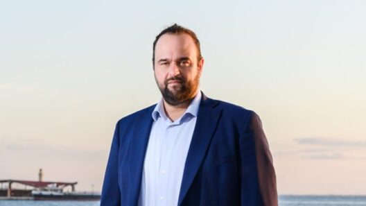 Πάτρα: Θαλάσσιο μέτωπο όχι απλά για περίπατο ζητάει ο Βασίλης Αΐβαλής 12 Βασίλης Αϊβαλής