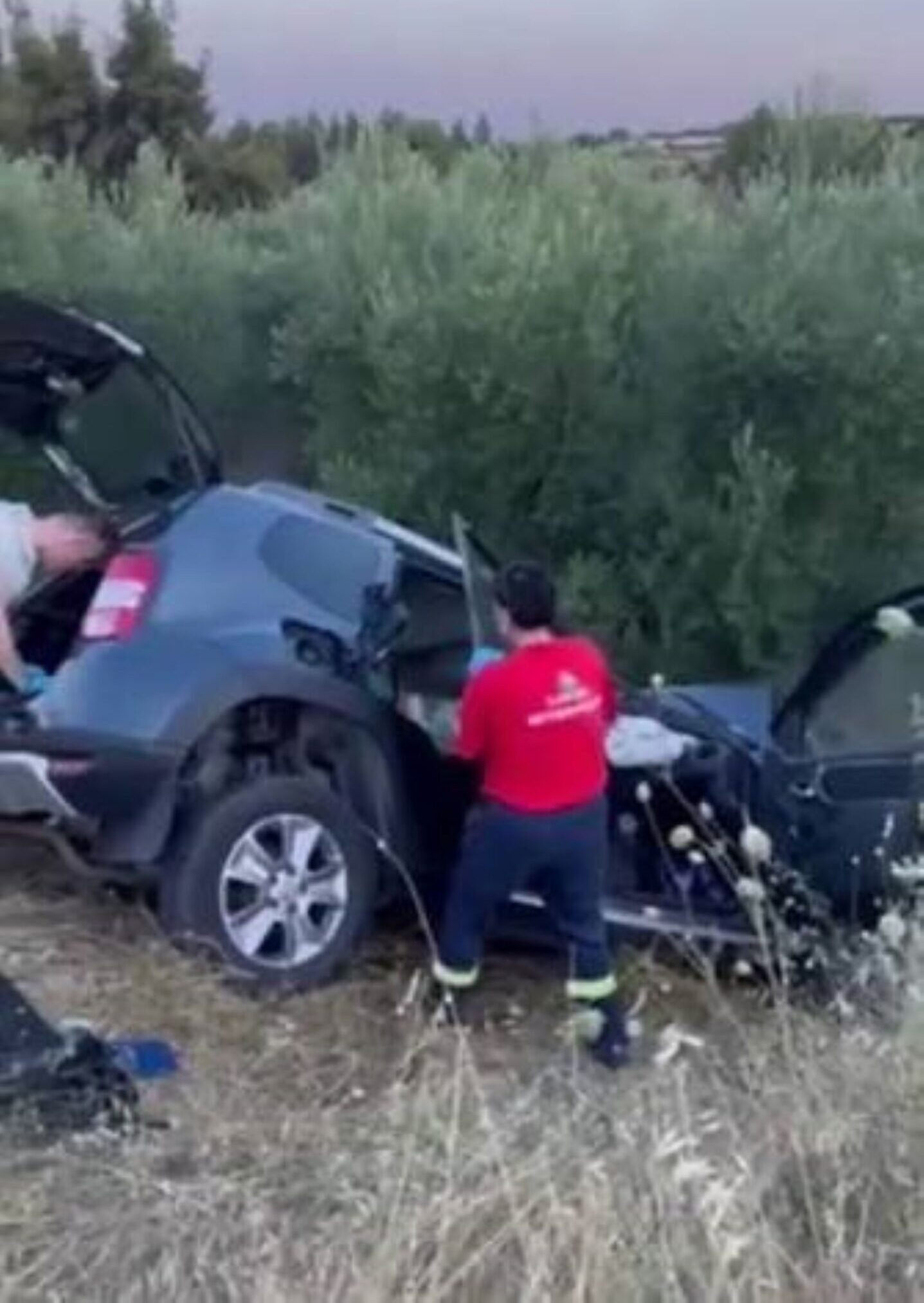 Χαλκιδική: Διασωληνωμένη η 7χρονη που έχασε την οικογένειά της σε τροχαίο ΦΩΤΟ - ΒΙΝΤΕΟ 1 Χαλκιδική: Διασωληνωμένη η 7χρονη που έχασε την οικογένειά της σε τροχαίο ΦΩΤΟ - ΒΙΝΤΕΟ