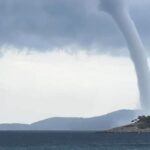 Χαλκιδική: Υδροστρόβιλος «χόρεψε» ανάμεσα στη Σιθωνία και το Άγιο Όρος - ΒΙΝΤΕΟ