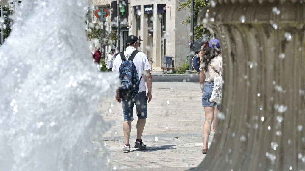 Αχαΐα: Επιστρέφει η ζέστη με τοπικές νεφώσεις