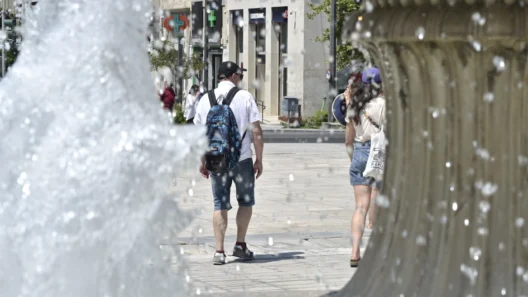 Αχαΐα: Επιστρέφει η ζέστη με τοπικές νεφώσεις
