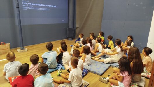 «Δημιουργική απασχόληση στους θερινούς μήνες» για τα παιδιά των εργαζόμενων του Δήμου Πατρέων ΦΩΤΟ 39 «Δημιουργική απασχόληση στους θερινούς μήνες» για τα παιδιά των εργαζόμενων του Δήμου Πατρέων ΦΩΤΟ
