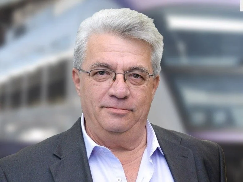 Πάτρα: Πολιτιστικός αναβρασμός για τις αιφνιδιαστικές αλλαγές στο Διεθνές Φεστιβάλ – Παρεμβάσεις και απαντήσεις στο Patrapress 12 Πάτρα: Πολιτιστικός αναβρασμός για τις αιφνιδιαστικές αλλαγές στο Διεθνές Φεστιβάλ – Παρεμβάσεις και απαντήσεις στο Patrapress