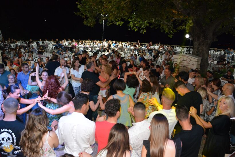 Το 29ο Φεστιβάλ Σταφίδας από τον Φιλοπροοδευτικό Σύλλογο Γρηγόρι Αιγίου ΦΩΤΟ 4 Το 29ο Φεστιβάλ Σταφίδας από τον Φιλοπροοδευτικό Σύλλογο Γρηγόρι Αιγίου ΦΩΤΟ
